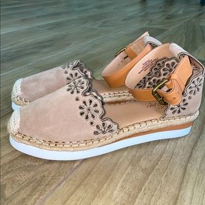 Tan closed toe espadrilles